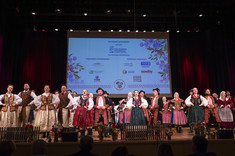 Koncert wiosenny „Folklor Duma Galicji” Studenckiego Zespołu Pieśni i Tańca Politechniki Rzeszowskiej „Połoniny”,
